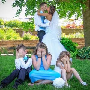 Meet your Posher, Ben n whit